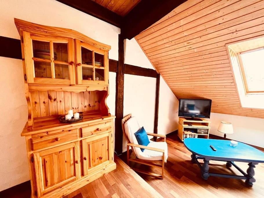 Charmant Appartement De Vacances Alta Ripa Hauterive  Eksteriør bilde
