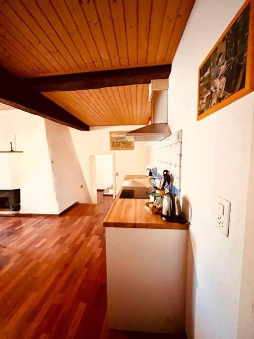 Charmant Appartement De Vacances Alta Ripa Hauterive  Eksteriør bilde